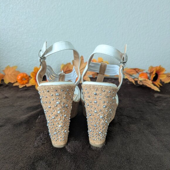 Venus Strappy Embellished Wedge Sandals Size 8 -  NWOT - Picture 3 of 8